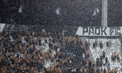 Άνοιξαν οι ουρανοί στην Τούμπα: Προσωρινή διακοπή στο ΠΑΟΚ - ΟΦΗ λόγω βροχής
