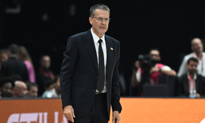 Μαρτίνεθ: «Ο Ολυμπιακός έπαιξε απίστευτα στην άμυνα, πιο σημαντική η νοοτροπία μας από την τακτική»