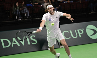 Davis Cup: Ο Τσιτσιπάς λύγισε τον Μόλτσαν κι η Ελλάδα ισοφάρισε σε 2-2 τη Σλοβακία!