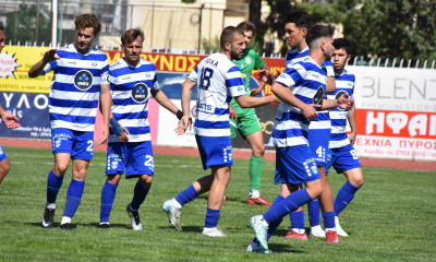 Ελλάς Σύρου - Πύργος 0-0: Κράτησαν την ισοπαλία με παίκτη λιγότερο οι Κυκλαδίτες