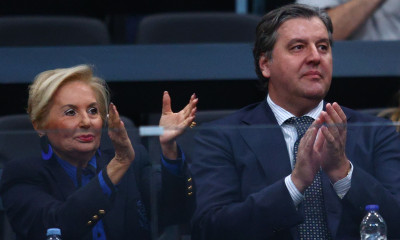 Στο T-Center ο Ντέγιαν Μποντιρόγκα: Εγκάρδια υποδοχή από την κυρία Δέσποινα Γιαννακοπούλου (video)