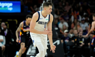 NBA: Τι έκαναν Πουλακίδας, Μπιμπέροβιτς και Ντε Λαρέα στη φιλική ήττα των Μάβερικς από τους Ρόκετς