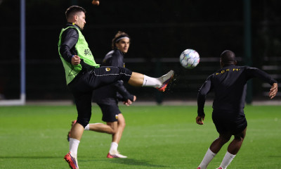 Champions League: Η πρώτη προπόνηση της ΑΕΚ στο Μάντσεστερ