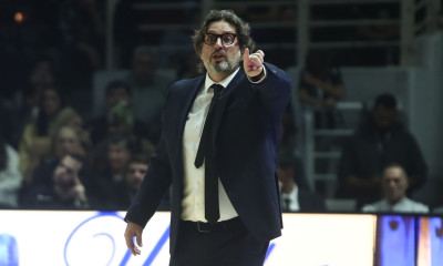 Τρινκιέρι: «Να δούμε τα λάθη μας και να τα διορθώσουμε - Υποφέραμε, αλλά αυτό είναι ο ΠΑΟΚ»