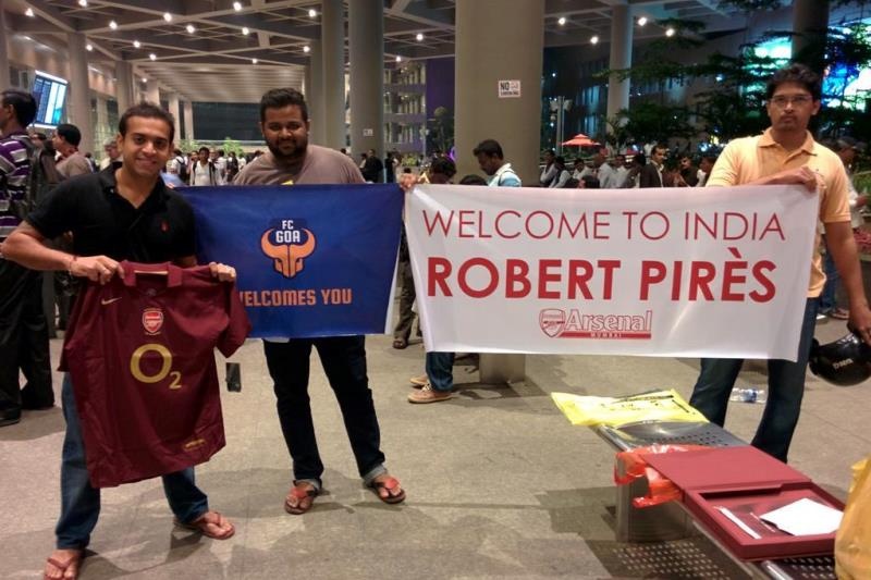 12ByJyDFSCEAAcRbm.jpg large