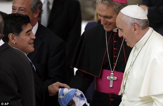 1409589078809 wps 2 Diego Armando Maradona le