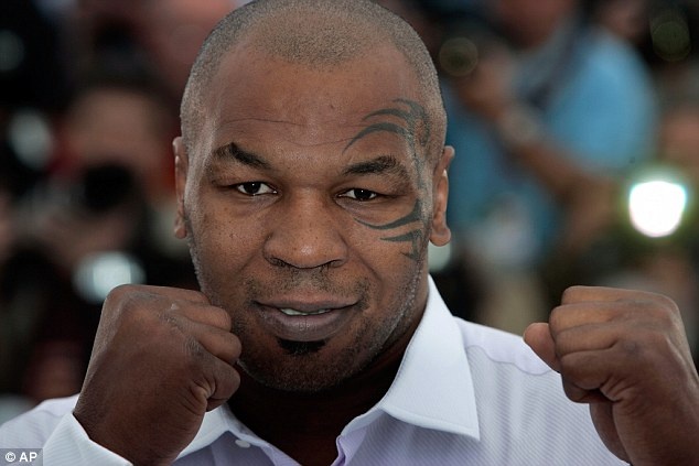 1410393186456 wps 49 Former heavyweight boxing
