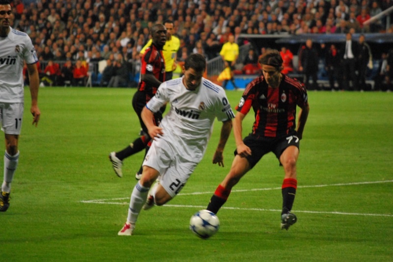1ddfdfdGonzalo Higuaín and Luca Antonini