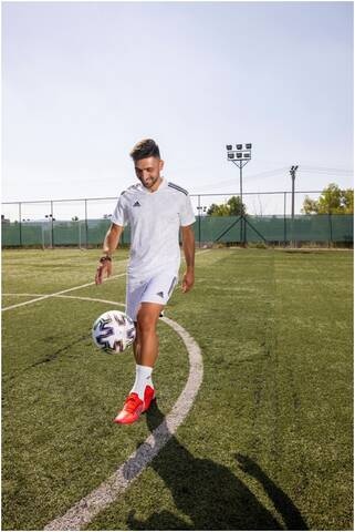 Adidas02