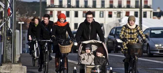 Copenhagen-bikes-670x300