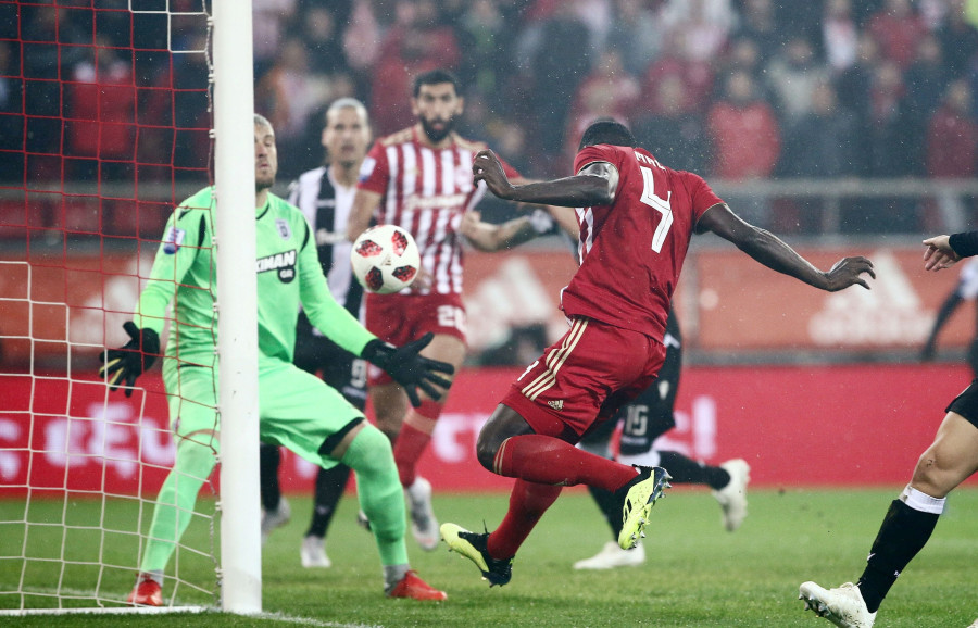 OlympiacosPAOKMesa01