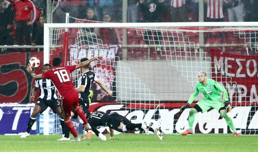 OlympiacosPAOKMesa04