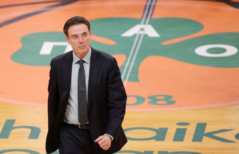 Rick Pitino Oaka Pao