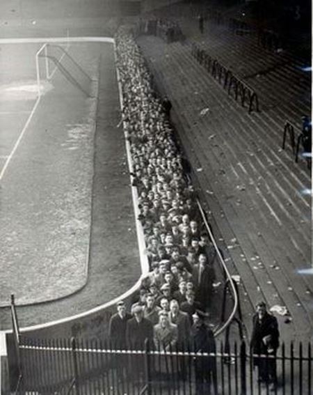 image-18-for-archive-pictures-of-anfield-football-ground-home-of-liverpool-fc-gallery-620587539