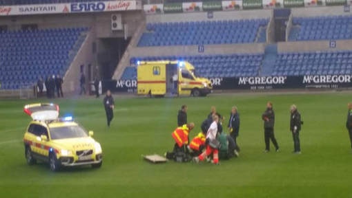 mertens-receives-treatment-april-2015