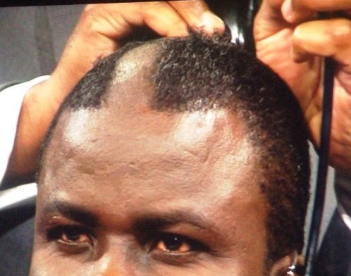 sammy-kuffour-having-his-hair-cut-e1423438149208