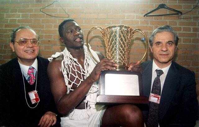 thanasis dominique pavlos