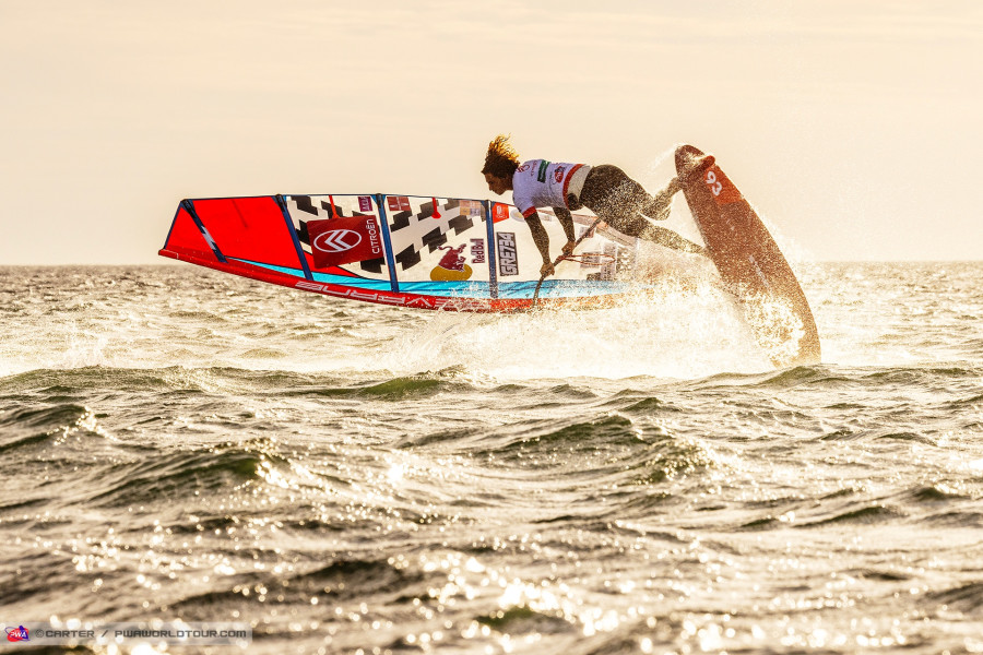 red-bulllennart-neubauerwindsurf-world-cup-sylt-2.jpg