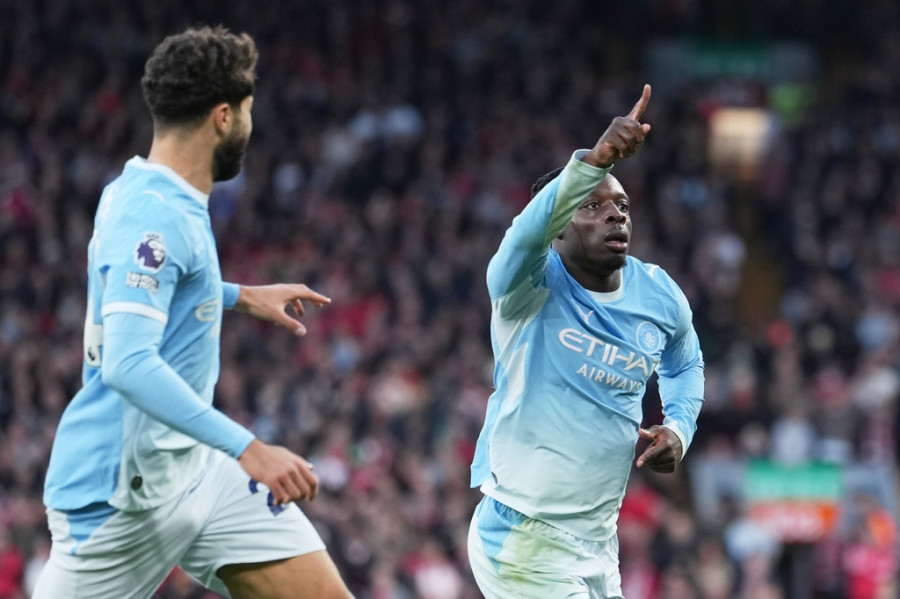 Jeremy Doku - Manchester City