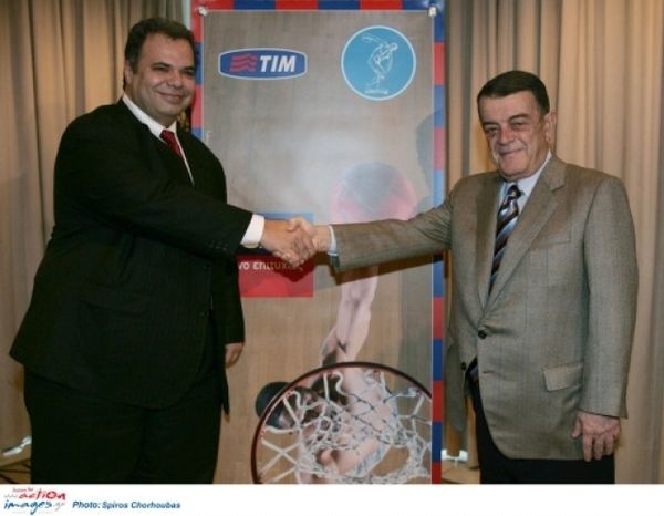 «Χαλίφης στην θέση του χαλίφη»