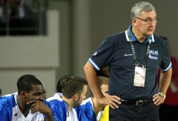 Δεν μας φτύνουν παιδιά...τα πρωτοβρόχια είναι!