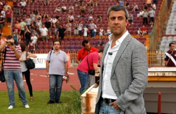 For your eyes only…guys!