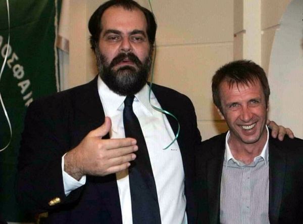 Με Νιόπλια στο ντέρμπι ο Πατέρας «χαρίζει» από τον Οκτώβριο τον τίτλο στον φίλο του…