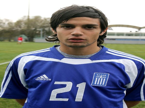 ''Τσεκάρει'' Κομβολίδη η Δόξα