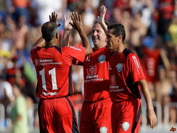 Μαγεία από Ρομάριο και Ζίκο