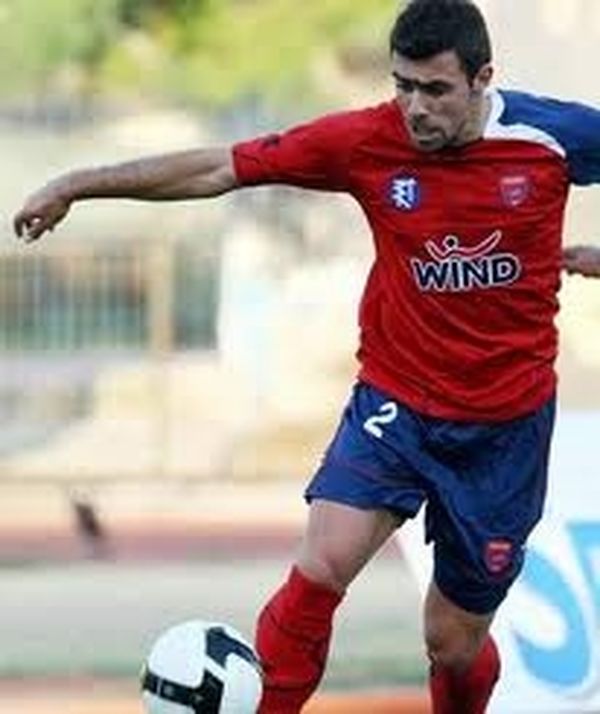 Επίσημη πρόταση σε Μανιάτη!