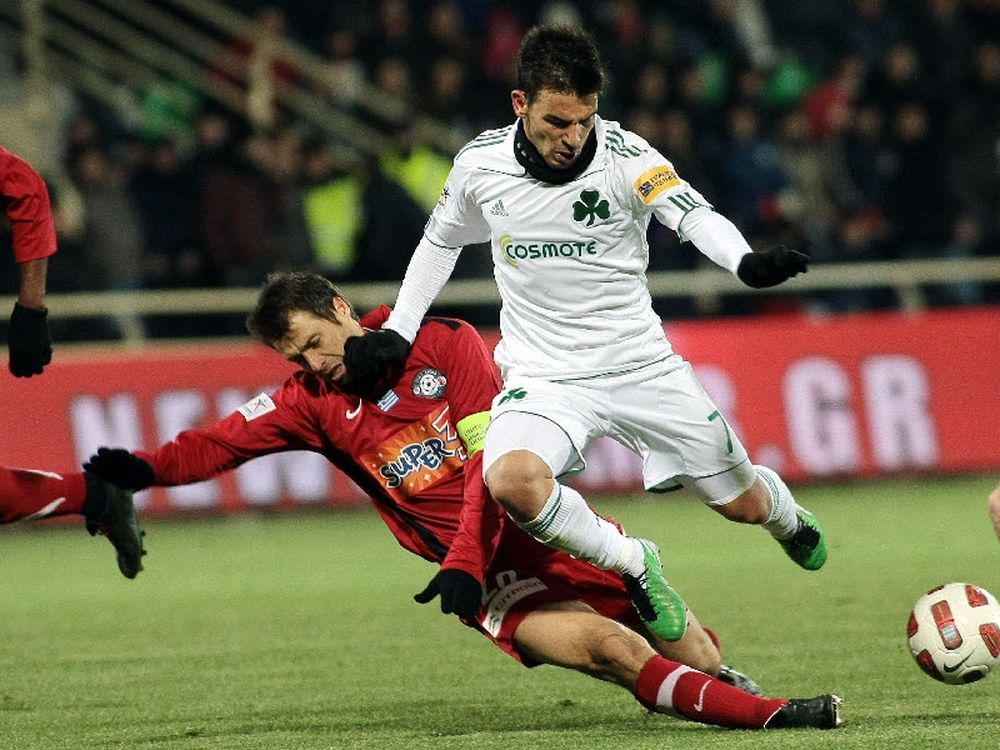 «Κόκκινος διάβολος» ο Νίνης