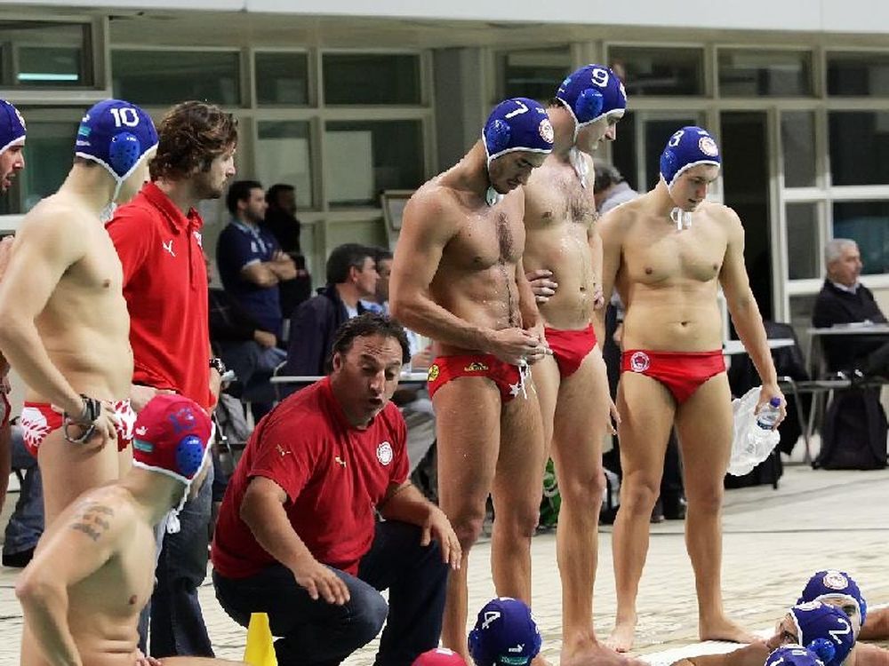 Βούλιαξε ο Ολυμπιακός