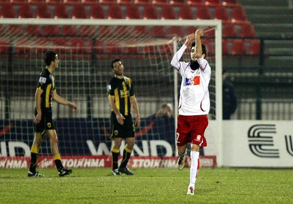 «Καμία συνάντηση με την ΑΕΚ»