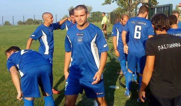 Κάρλος και Σενόνε η Καρδίτσα