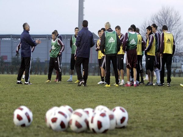 «Πρώτη» του Κωστένογλου στη Λάρισα