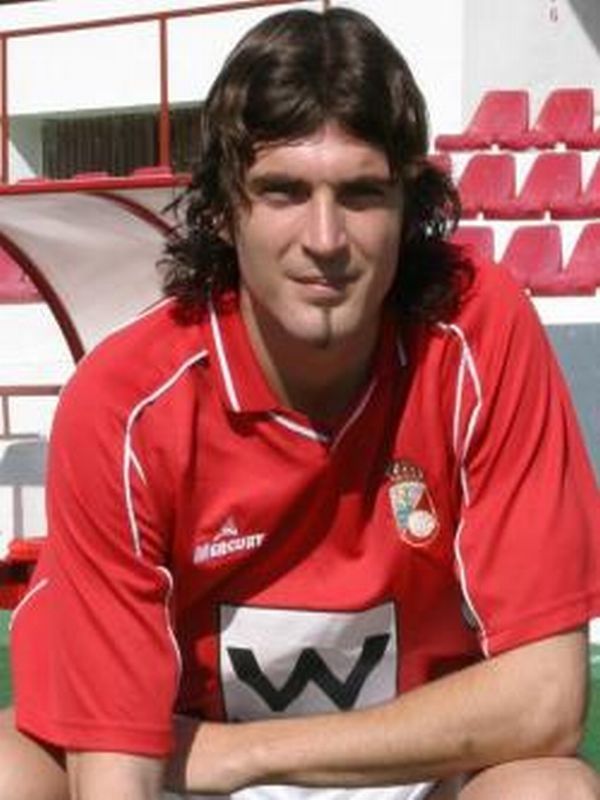 Ανακοίνωσε Ακόστα!