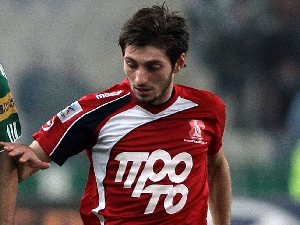 Γεωργιάδης: «Με τιμάει το ενδιαφέρον της ΑΕΚ»