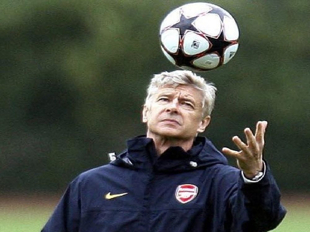 Βενγκερ: "Δε φεύγει κανείς"