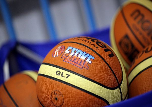 Πήραν τα οδοιπορικά