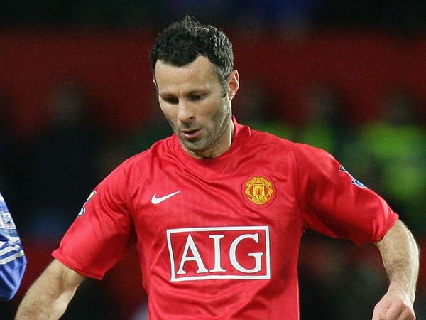 Φέργκιουσον: «Θέλουμε να συνεχίσει ο Γκιγκς»