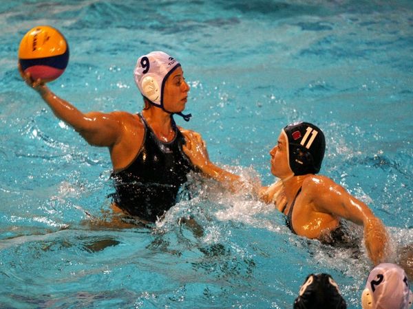 Έδειξε τα δόντια της η Βουλιαγμένη