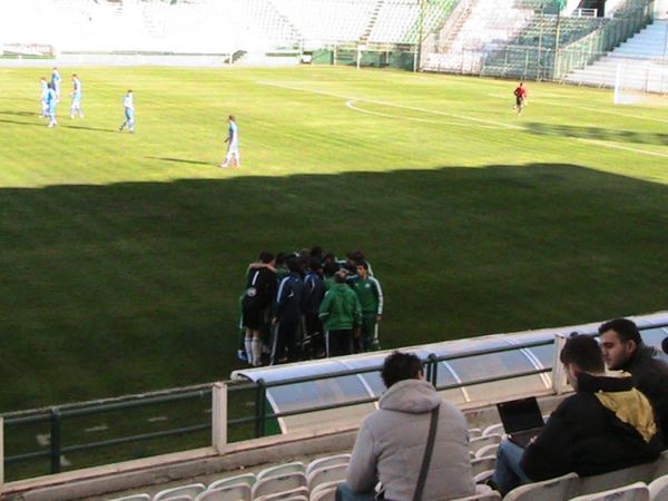 Όλα «μηδέν» στη «Λεωφόρο»