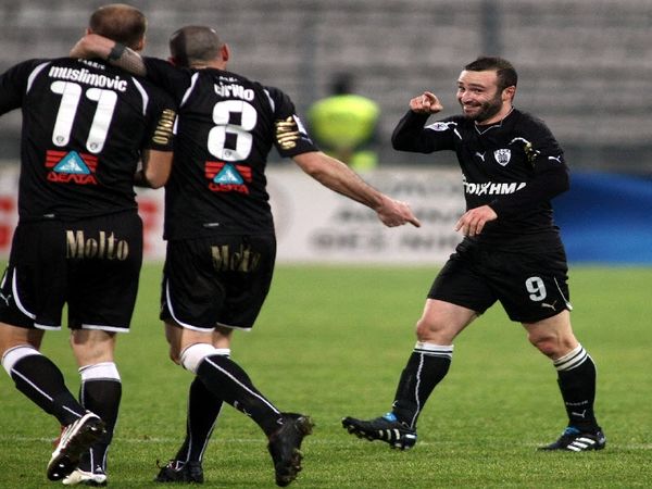 Φύσηξε Βαρδάρης στο Πανθεσσαλικό 