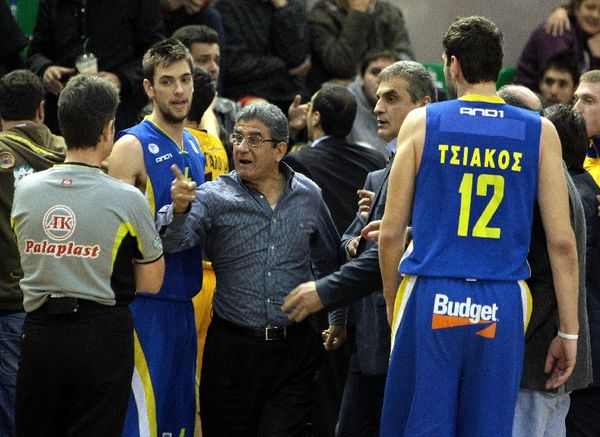 Περιστέρι εναντίον Γκόντα