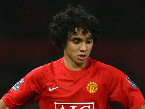 Πρώτη και με γκέλα