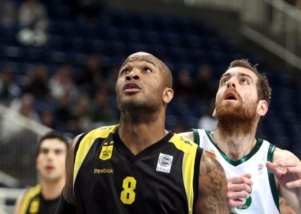 Τάκερ: «Το Eurocup o στόχος»