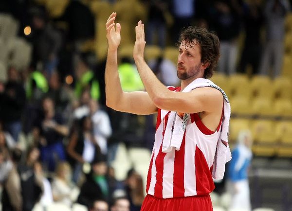 Νίλσεν: «Βελτίωση στην άμυνα»