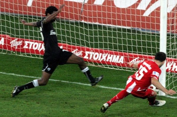 Έπαιξε με την φωτιά… και τα δοκάρια!