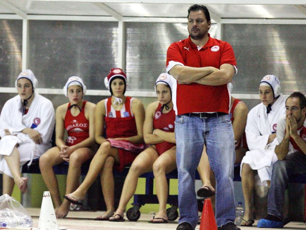 Στόχος η τετράδα για τις «ερυθρόλευκες»