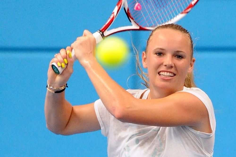 Ενάν και Βοζνιάκι συνεχίζουν